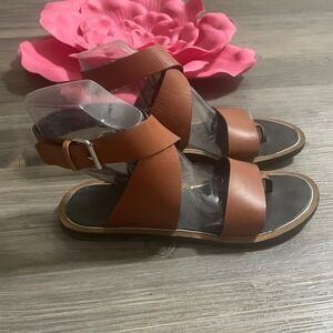 VINCE Womens Sz‎ 9M Mailin Cognac Brown Sandals Leather Ankle Wrap Flat Thong